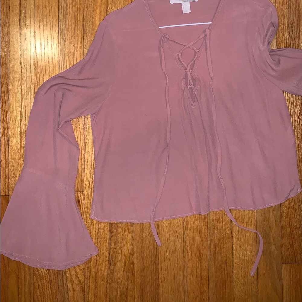 Bell sleeved top!